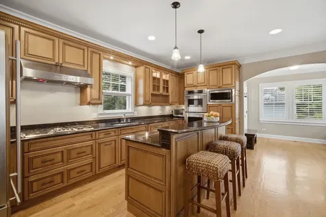 1308 Edgewood Road Lake Forest IL 60045