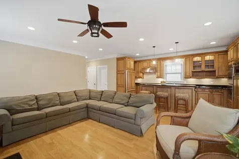 1308 Edgewood Road Lake Forest IL 60045