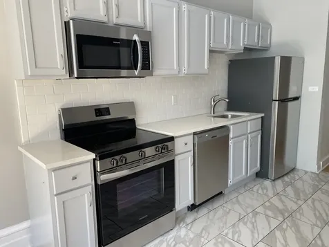 2719 North Pine Grove Avenue Chicago IL 60614
