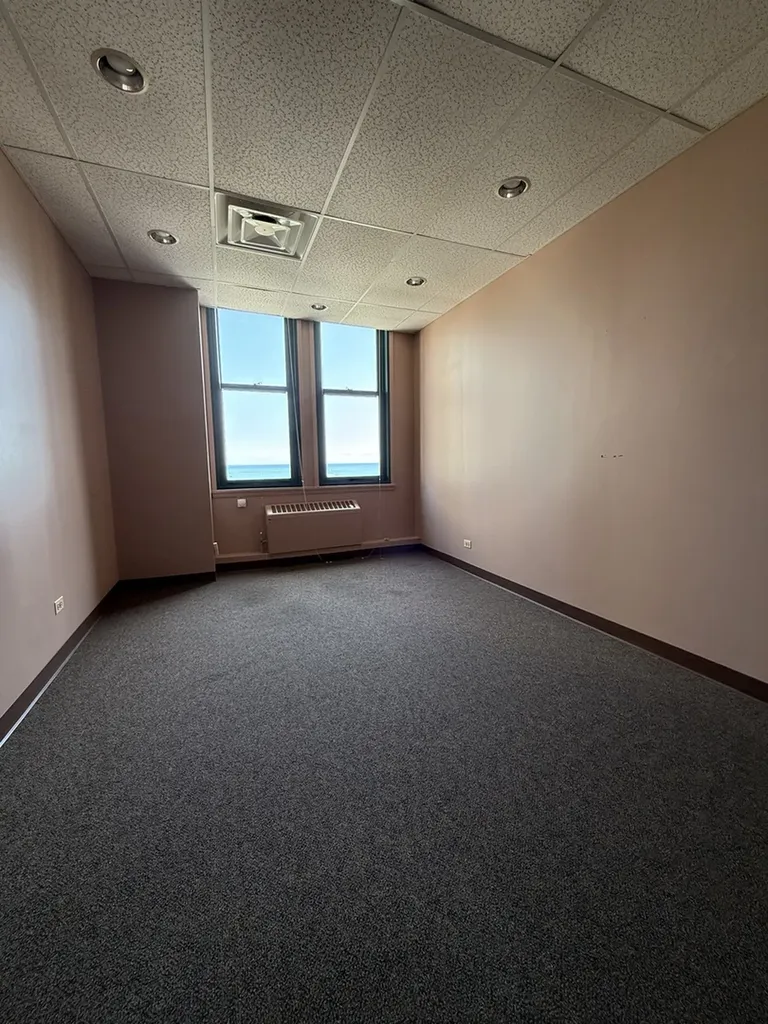 111 North Wabash Avenue Chicago IL 60602