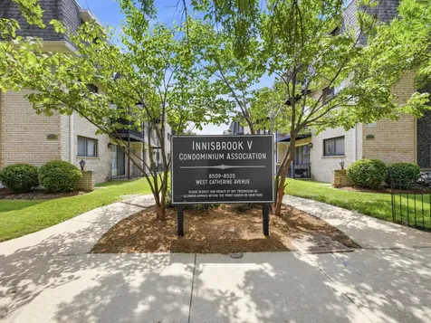 8517 West Catherine Avenue Chicago IL 60656