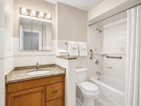 8517 West Catherine Avenue Chicago IL 60656