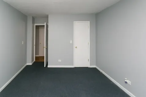7333 North Ridge Boulevard Chicago IL 60645