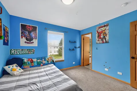 1512 Waterside Drive Dekalb IL 60115