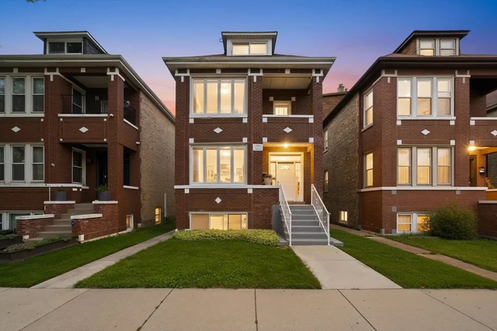 5032 South Kolin Avenue Chicago IL 60632