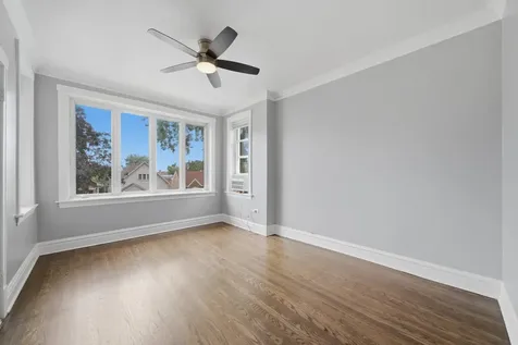5032 South Kolin Avenue Chicago IL 60632