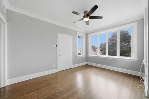 5032 South Kolin Avenue Chicago IL 60632