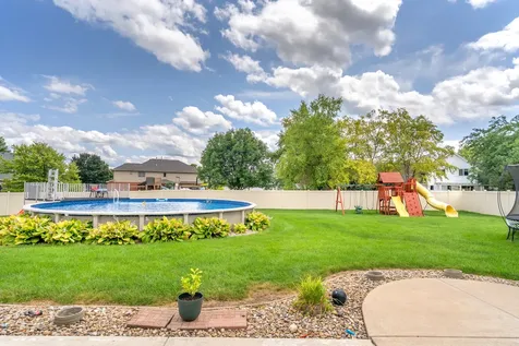 934 Marble Boulevard Manteno IL 60950