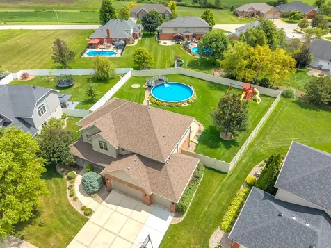 934 Marble Boulevard Manteno IL 60950