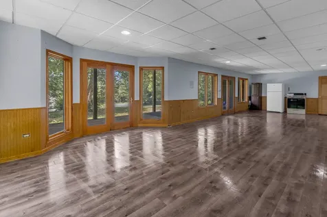 2 Echowood Drive Algonquin IL 60102