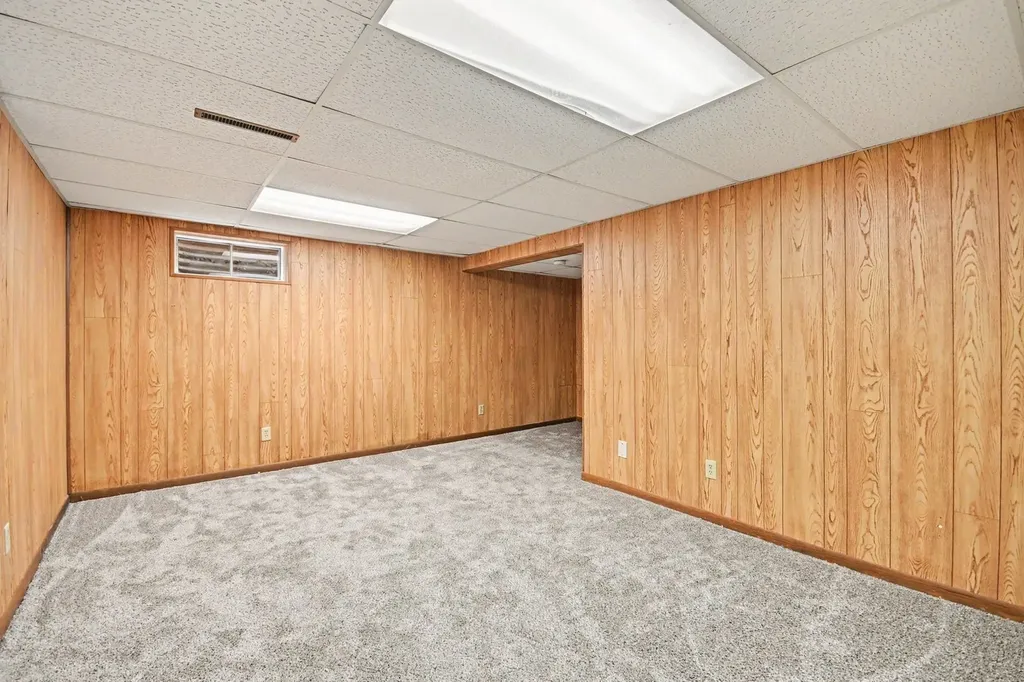 246 East Woodlawn Road New Lenox IL 60451