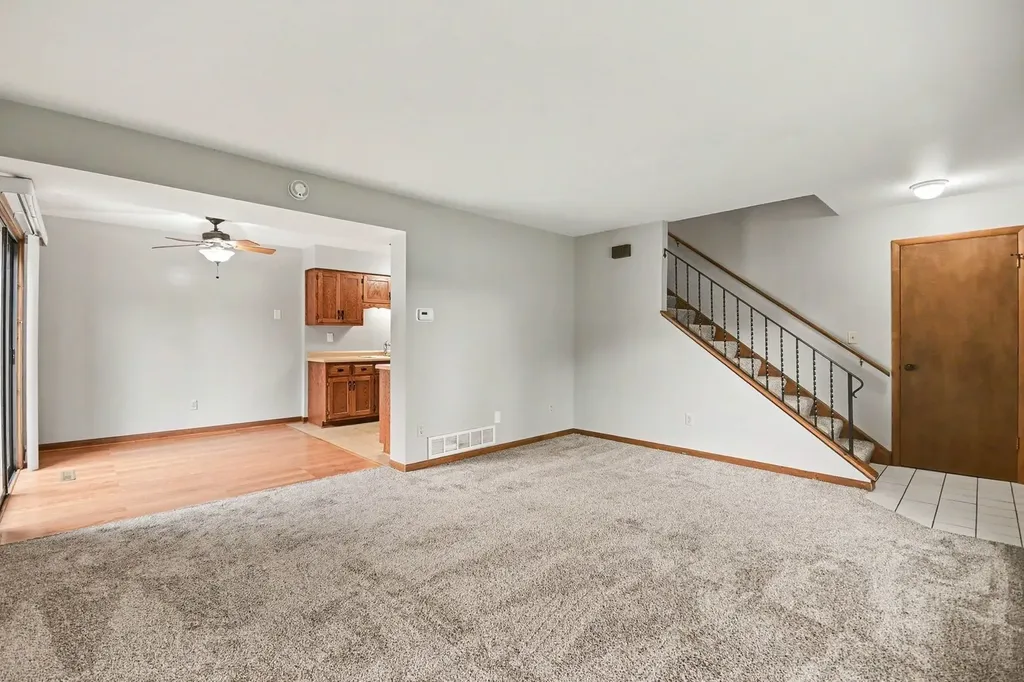 246 East Woodlawn Road New Lenox IL 60451