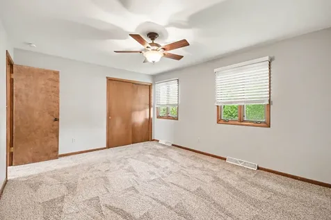 246 East Woodlawn Road New Lenox IL 60451
