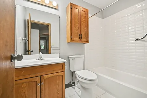 246 East Woodlawn Road New Lenox IL 60451