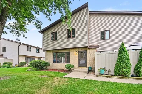 246 East Woodlawn Road New Lenox IL 60451