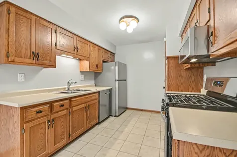 246 East Woodlawn Road New Lenox IL 60451