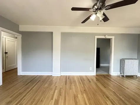 4600 North Beacon Street Chicago IL 60640