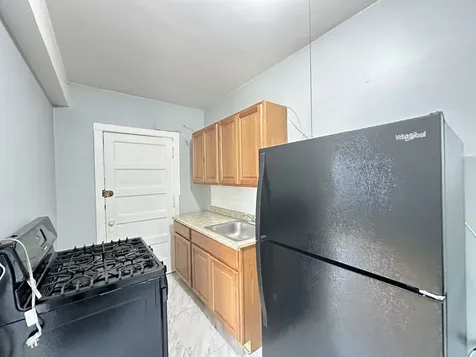 4600 North Beacon Street Chicago IL 60640