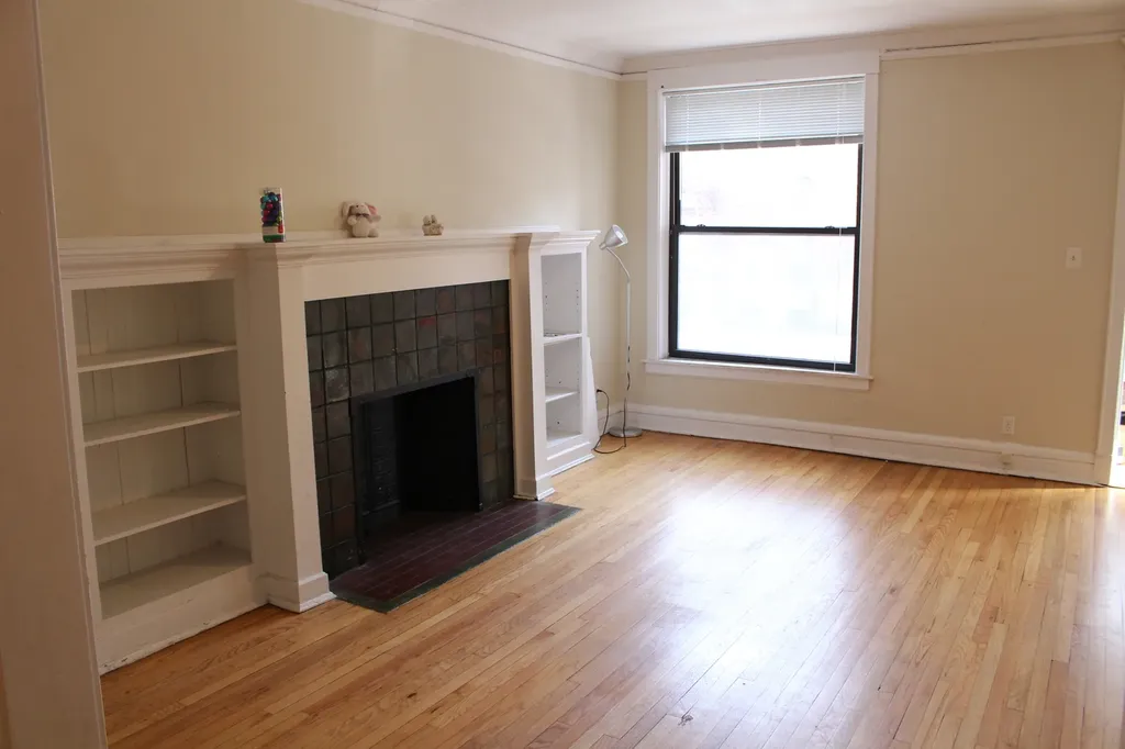 5436 South Harper Avenue Chicago IL 60615