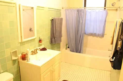 5436 South Harper Avenue Chicago IL 60615