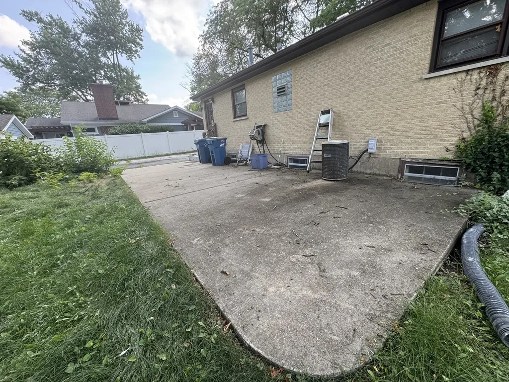 927 South Stough Street Hinsdale IL 60521