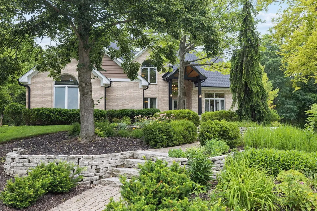 16261 West Ridgewood Drive Homer Glen IL 60491