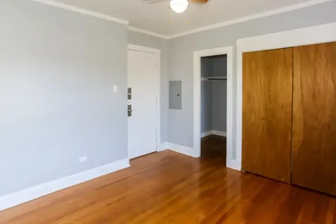 3263 West Wrightwood Avenue Chicago IL 60647