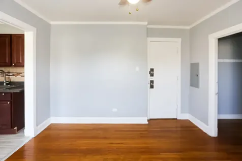 3263 West Wrightwood Avenue Chicago IL 60647
