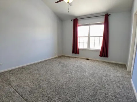 385 Bradbury Lane Bartlett IL 60103