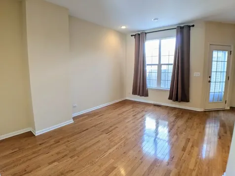 385 Bradbury Lane Bartlett IL 60103
