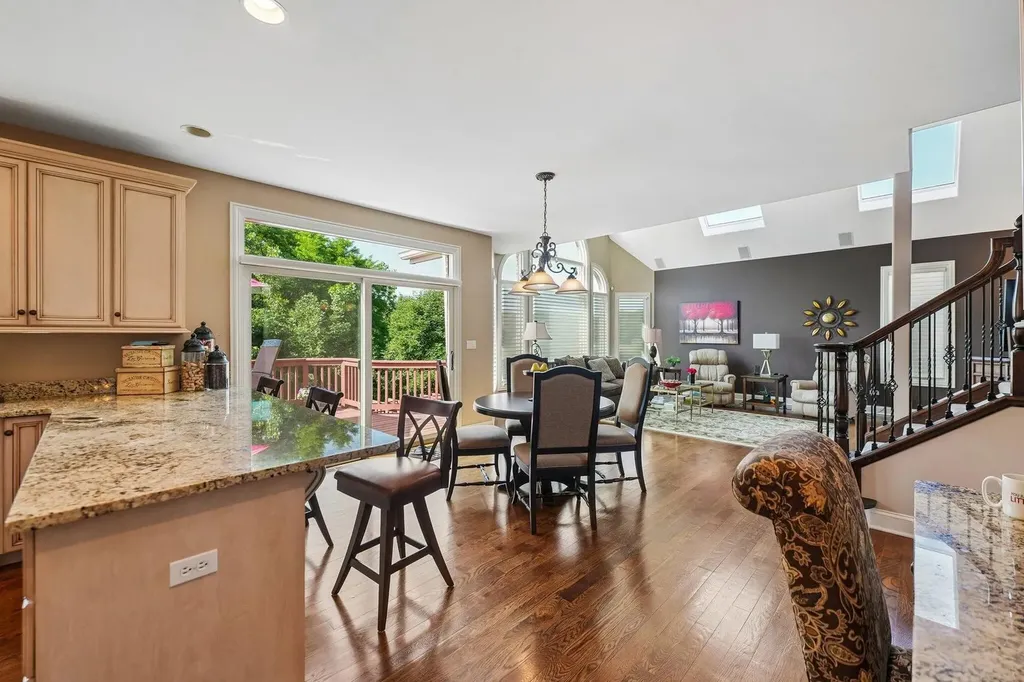 12659 South Chiszar Drive Mokena IL 60448