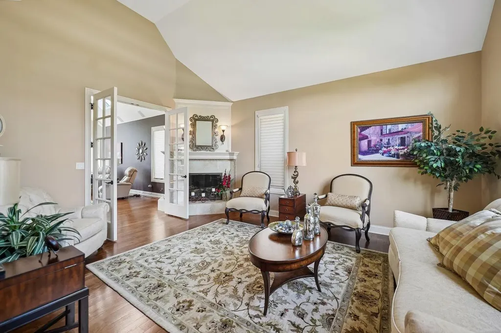 12659 South Chiszar Drive Mokena IL 60448