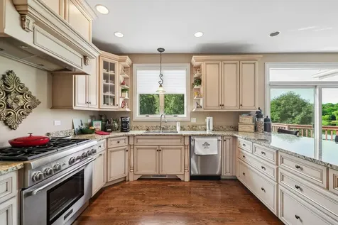 12659 South Chiszar Drive Mokena IL 60448