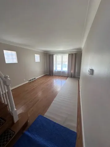 5224 South Rutherford Avenue Chicago IL 60638