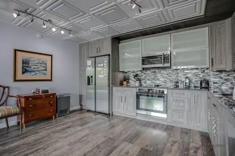 1301 North Western Avenue Lake Forest IL 60045