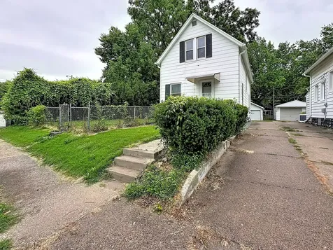 1419 41ST Street Rock Island IL 61201
