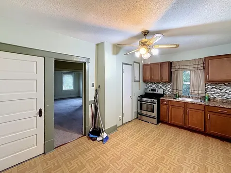 1419 41ST Street Rock Island IL 61201