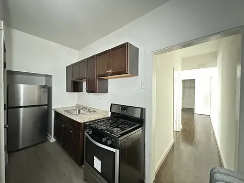 931.5 West Sunnyside Avenue Chicago IL 60640