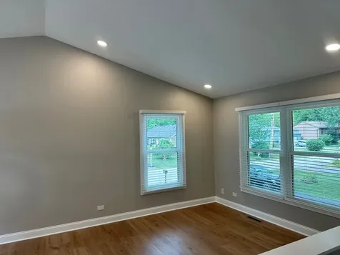 3816 Illinois Street Crystal Lake IL 60014