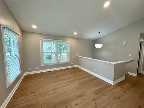 3816 Illinois Street Crystal Lake IL 60014