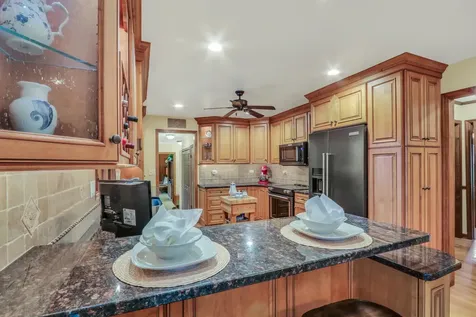 33925 North Fischer Drive Ingleside IL 60041