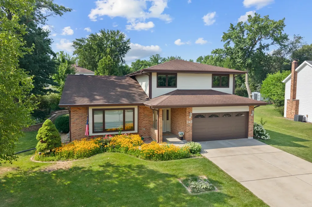 345 Mayfair Drive Aurora IL 60504