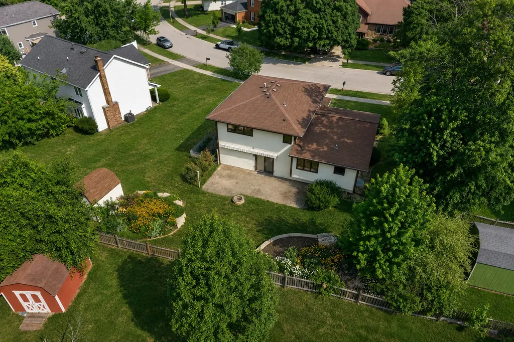 345 Mayfair Drive Aurora IL 60504