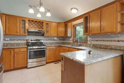 345 Mayfair Drive Aurora IL 60504