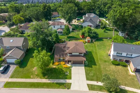 345 Mayfair Drive Aurora IL 60504