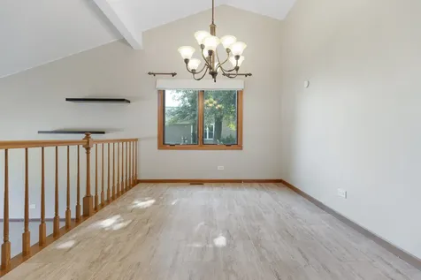 345 Mayfair Drive Aurora IL 60504