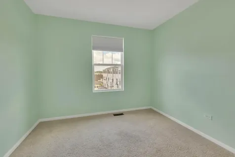 1078 Bogart Street Des Plaines IL 60018