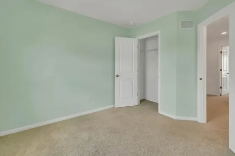 1078 Bogart Street Des Plaines IL 60018
