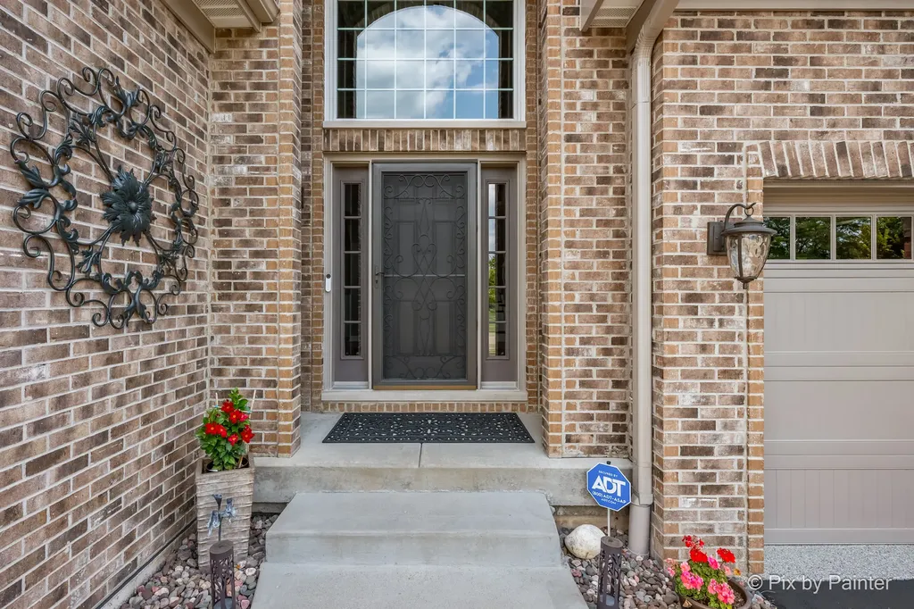 5226 Greenshire Circle Lake In The Hills IL 60156