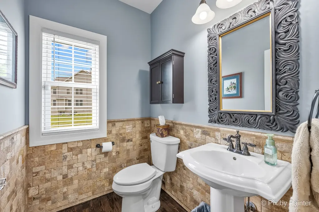 5226 Greenshire Circle Lake In The Hills IL 60156